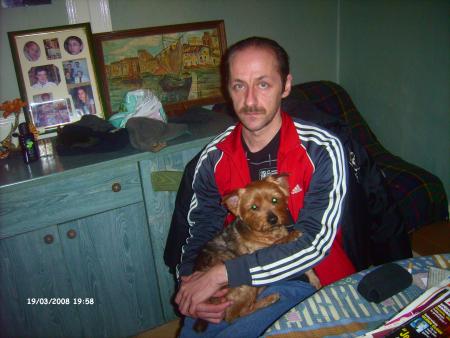 voici jj l ami de la famille et son chien